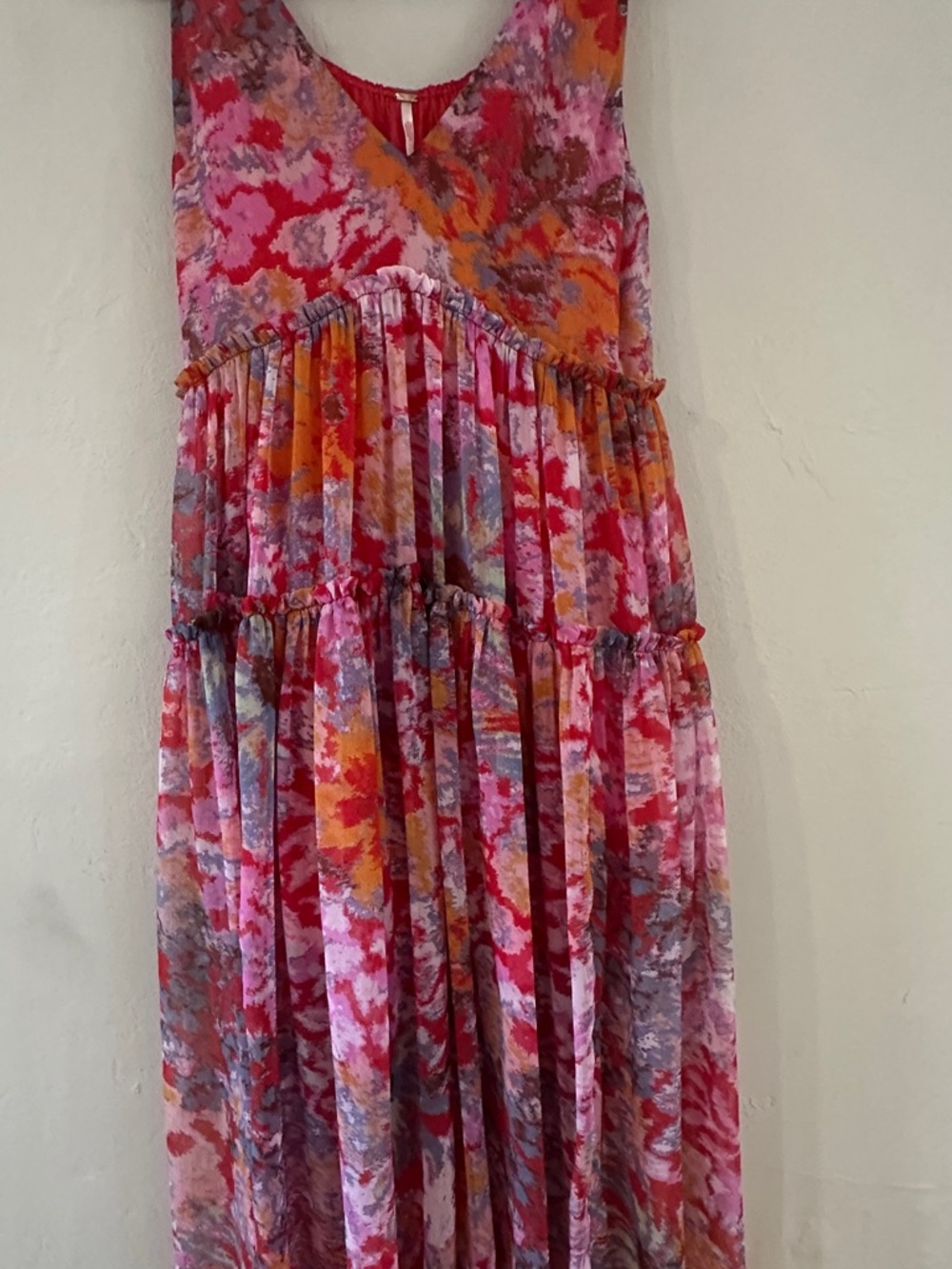 Free People Julianna Tiered Maxi Dress Boho Floral V-Neck Pockets Pink Orange - Picture 9 of 11